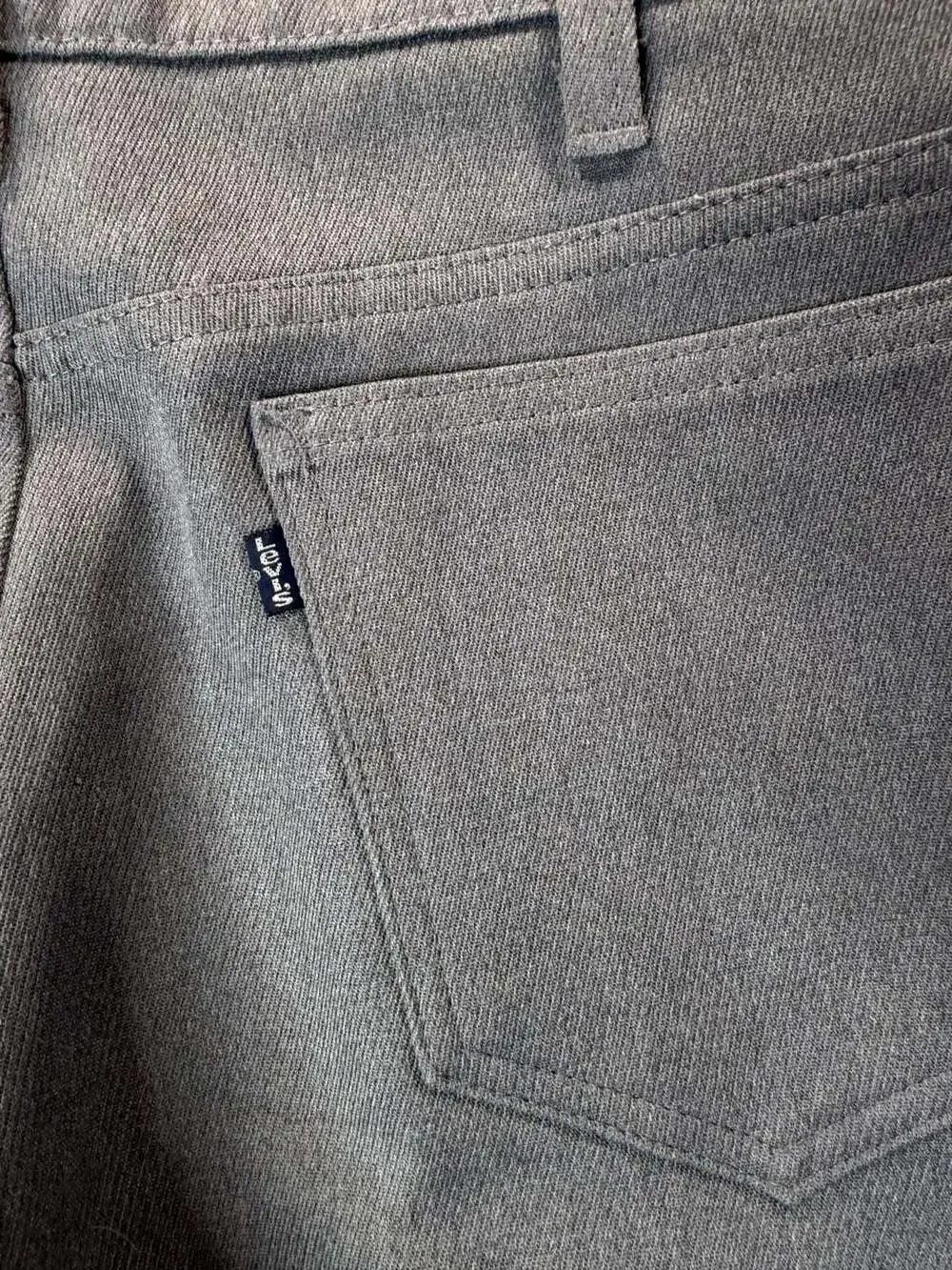 Levis levi 517